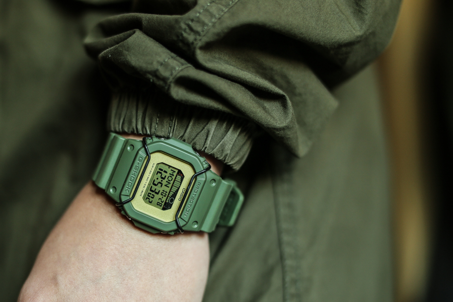 HerschelSupply和G-SHOCK联名5600开箱：军事风加上冲浪元素