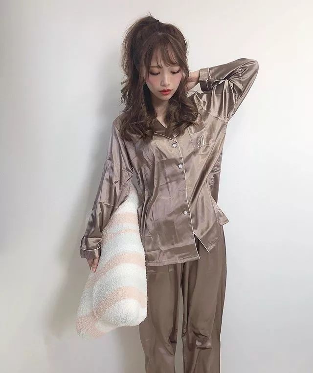 除了GU日本妹子的睡衣都是在这里买的！太太太太太可爱了