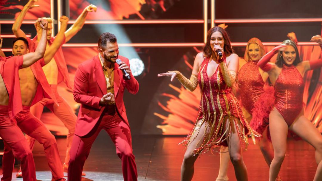 在生活中每个人都在负重前行,在生活中砥砺前行