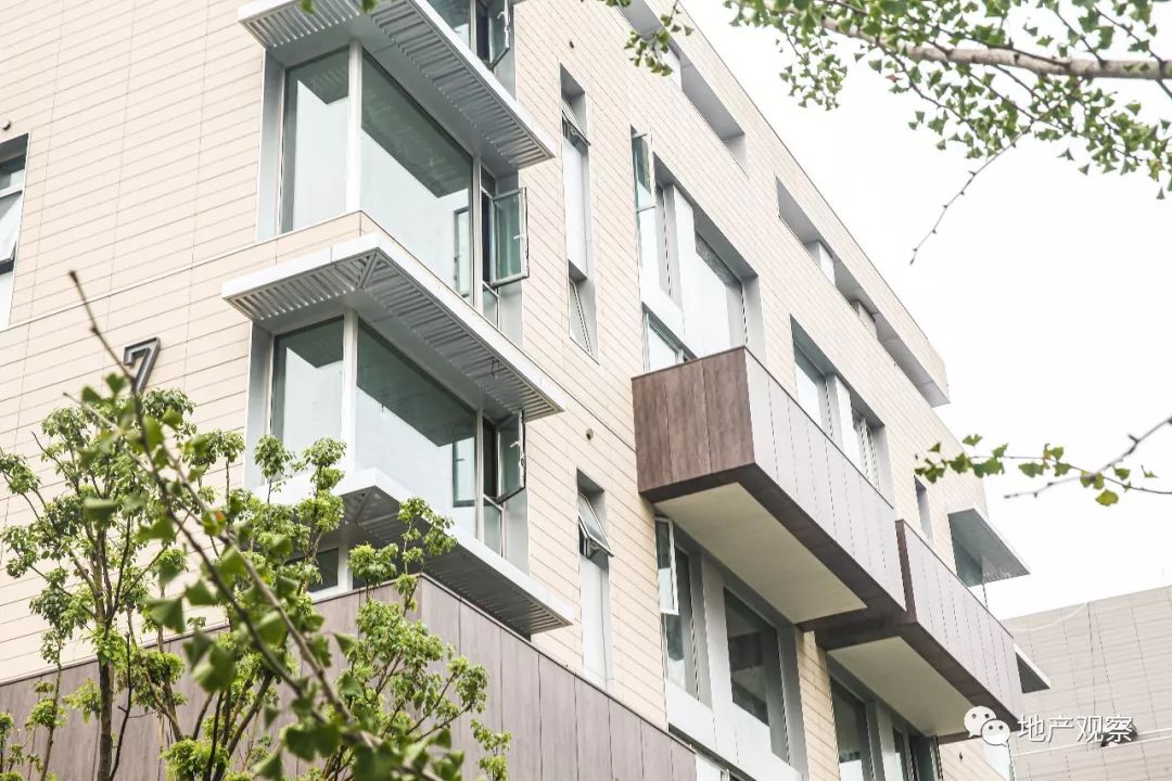 这家房企零踩线盈利能力持续领先,这家上市房企