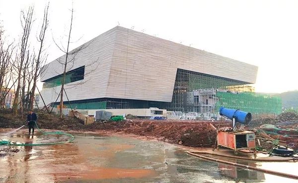 南充新地标将军路嘉陵江大桥五桥,南充地标238米双子塔最新消息