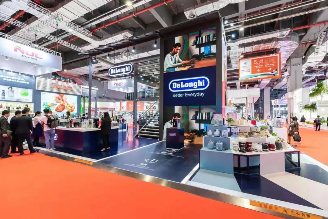 近百参展商未来三届进博会,他们为何参加进博会