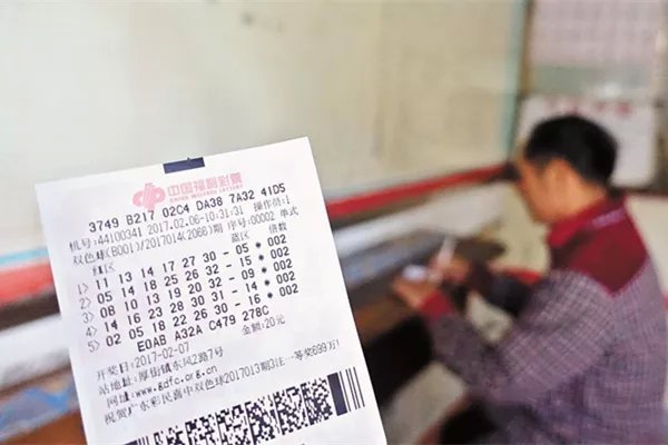 买彩票中不了大奖生气,买彩票中大奖没有好下场