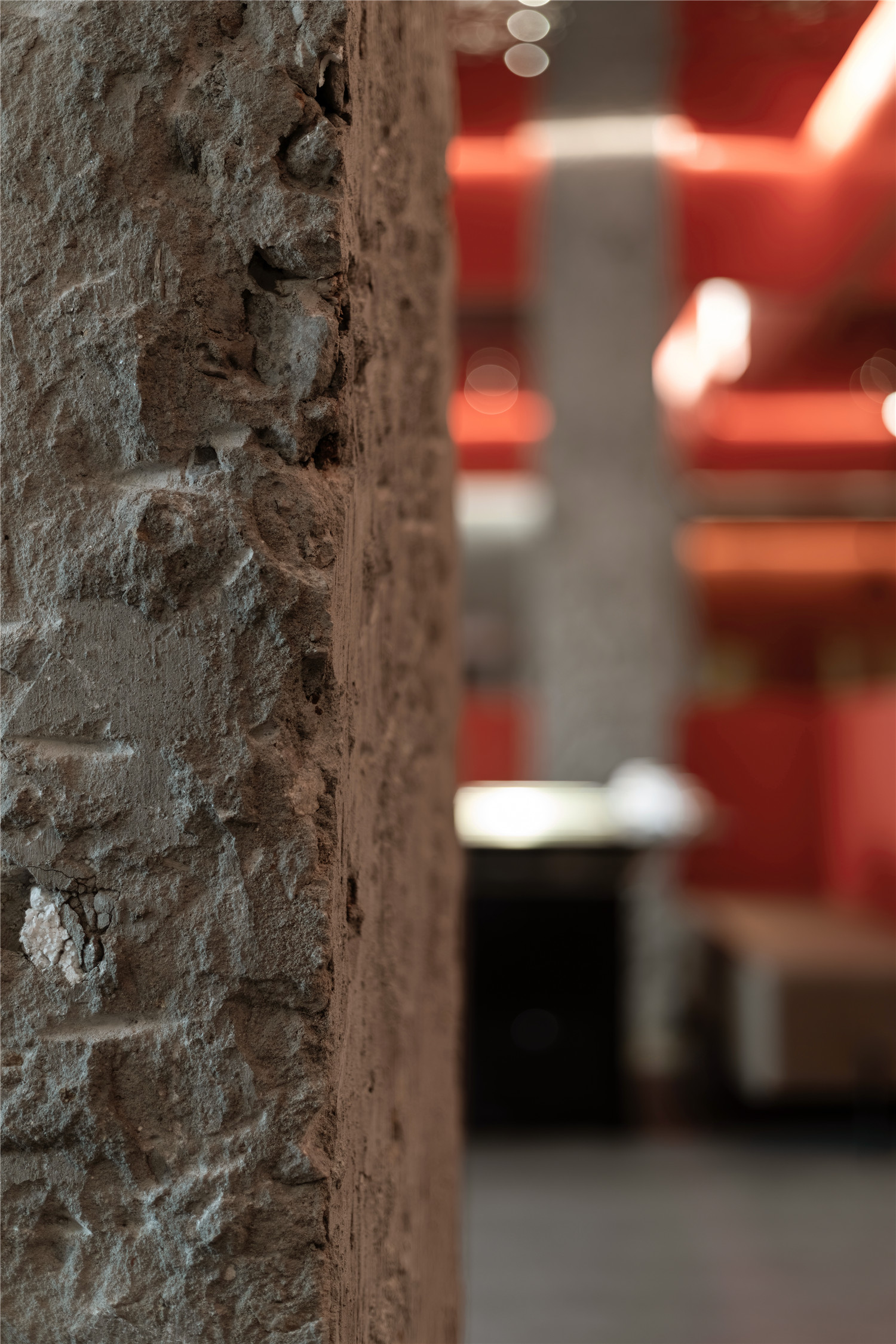 鐗╀笂绌洪棿鐏攨,閲嶅簡鐗╀笂绌洪棿