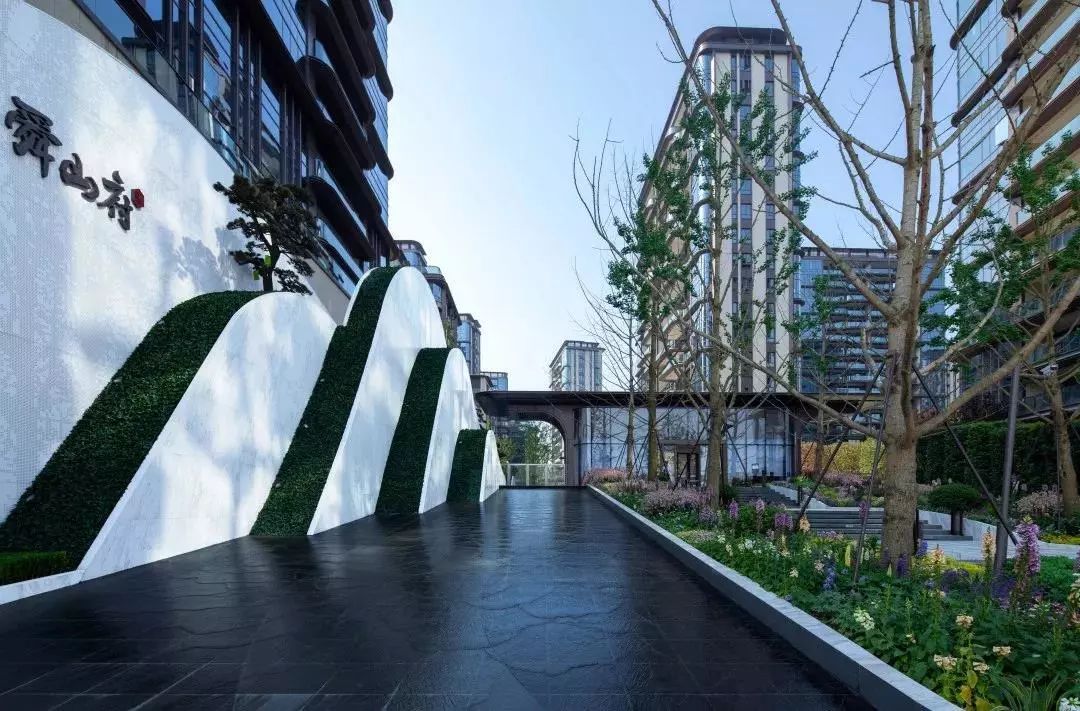 龙湖舜山府背后的故事,2024年重庆龙湖舜山府