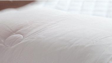 央视曝光蚕丝被长期盖,长期盖蚕丝被的危害图片