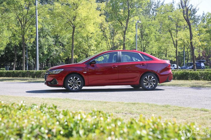 科鲁泽rs2022款,雪佛兰科鲁泽rs330畅快版驾驶技巧