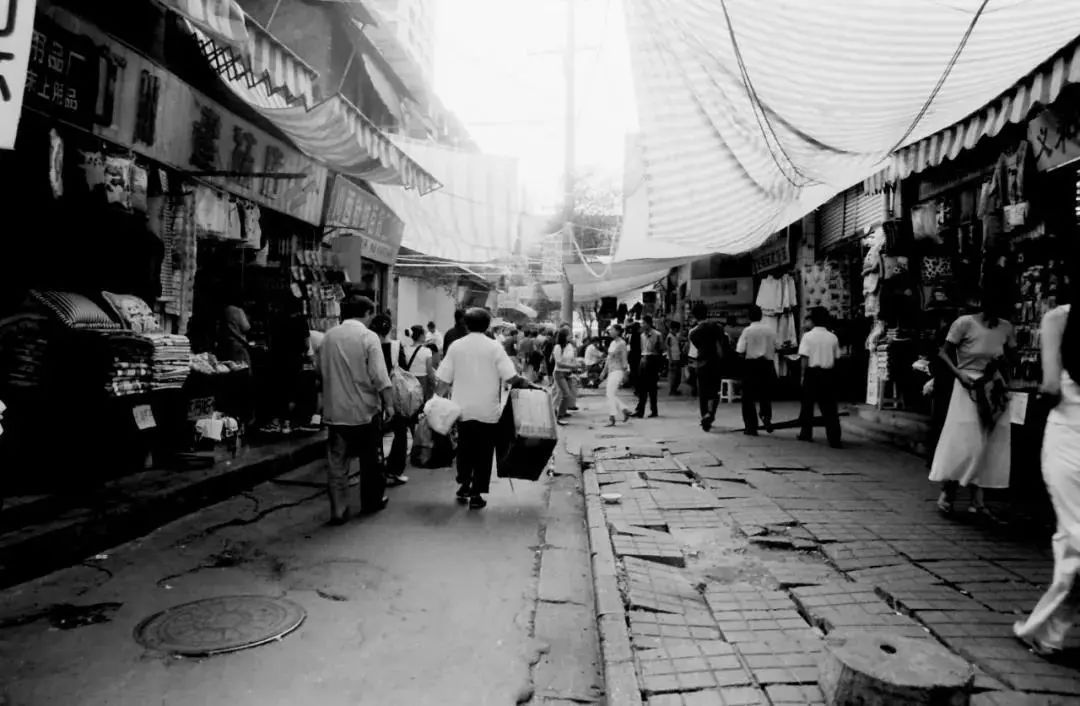 成都老照片1985年的成都,老成都照片00年代