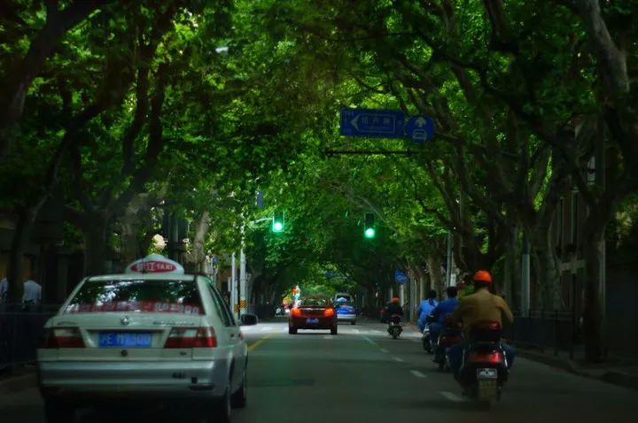 上海梦特娇旗舰店,上海梦梦直播间