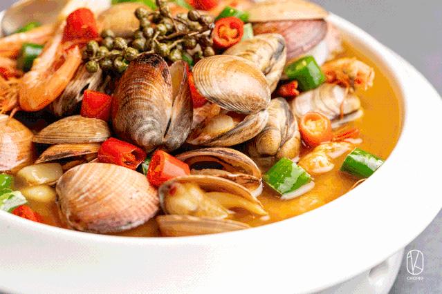 新店68折！杭州竟有餐厅公然把“浴缸”搬上桌，甚至为顾客准备了婚纱