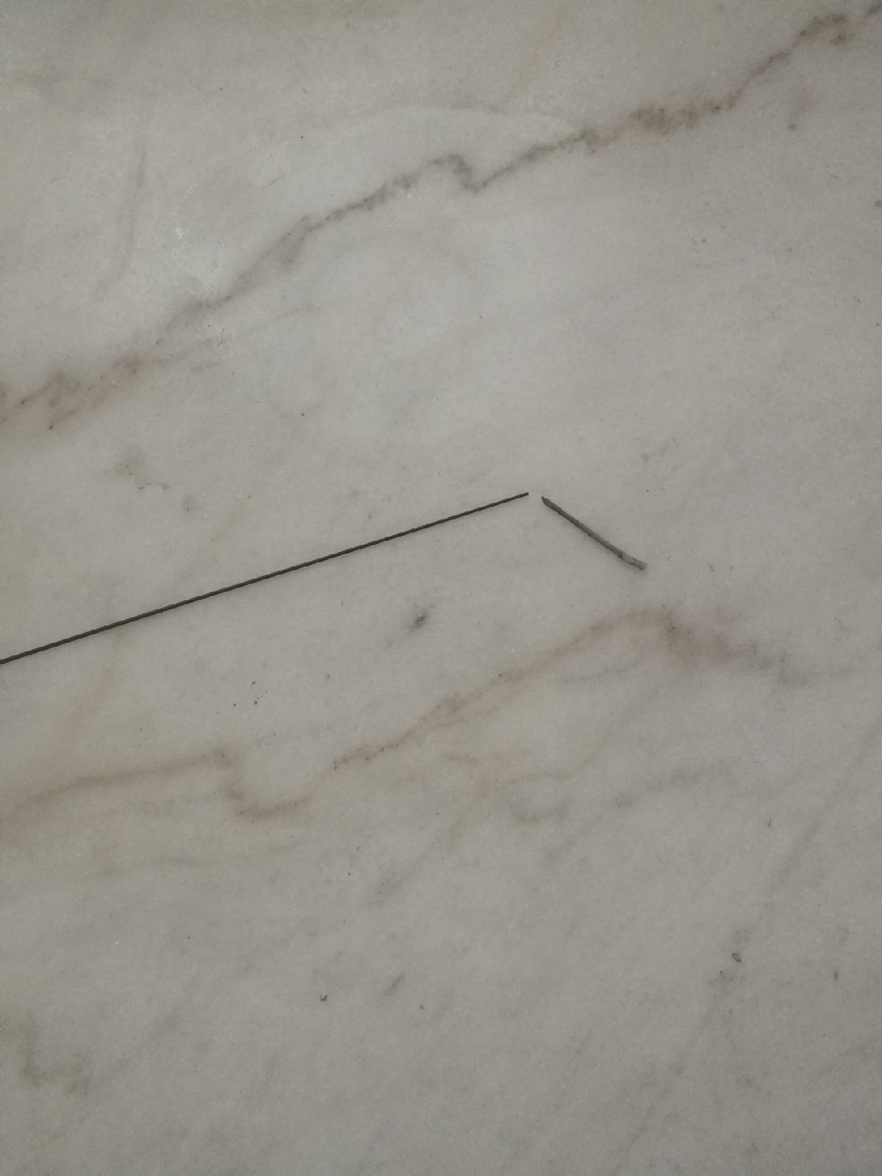 鱼竿稍绳断了怎么绑线,鱼竿尾稍绳断了用什么代替