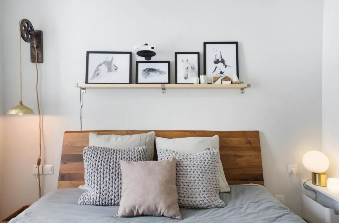 床头空荡荡是怎么回事,床头墙面空荡荡怎么办