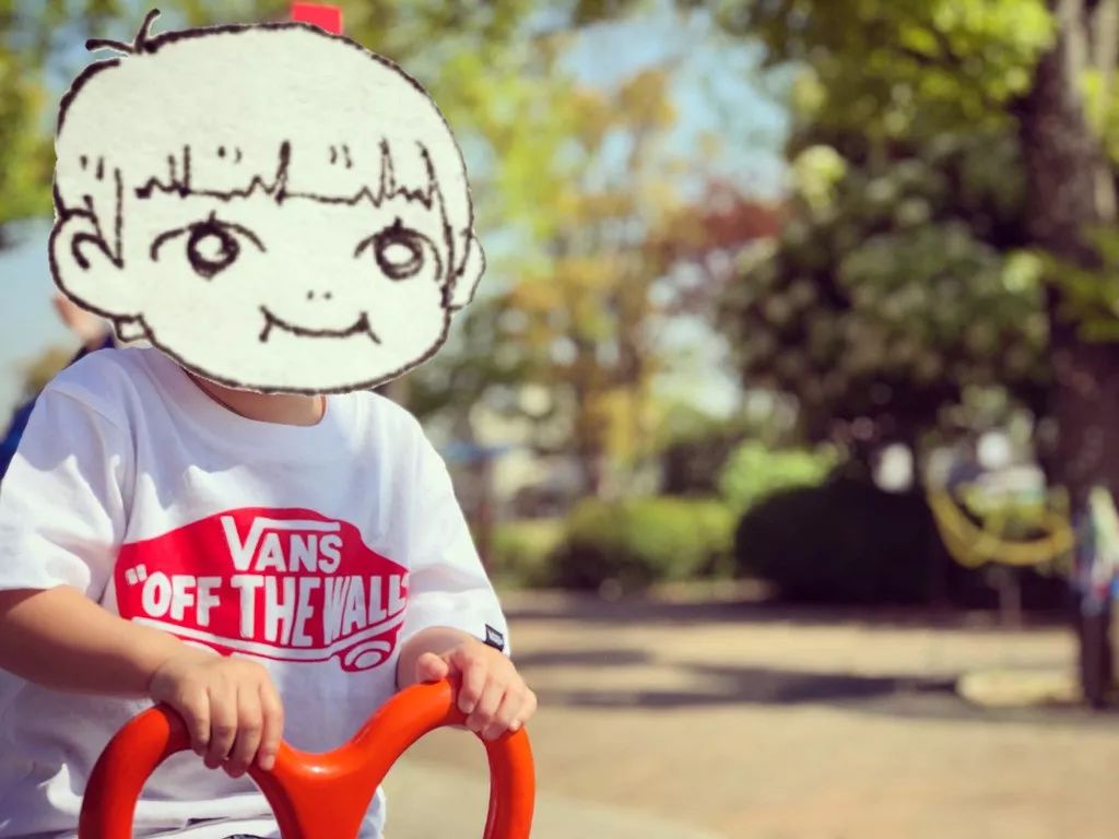 整容脸特夸张的女网红,长相精致整容女网红