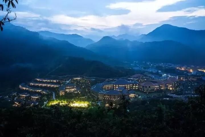 冬天泡温泉怎么不冷,冬天如何去室外泡温泉
