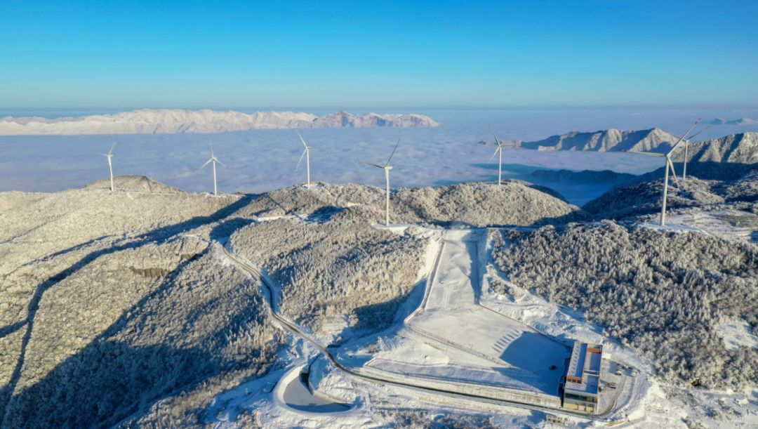 湖北最近的滑雪场,湖北哪的滑雪场有跳台