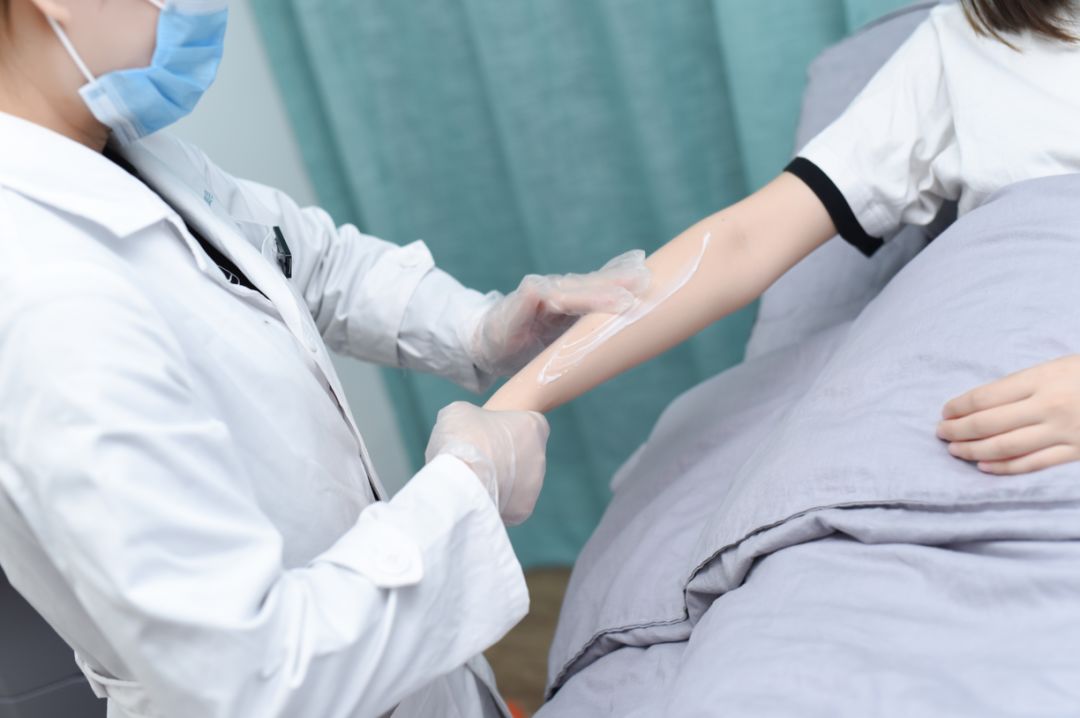 脱毛轻轻松松告别夏日尴尬,脱毛最好的季节