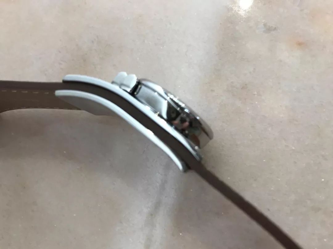 手表菲拉格慕怎么样的,手表菲拉格慕勒