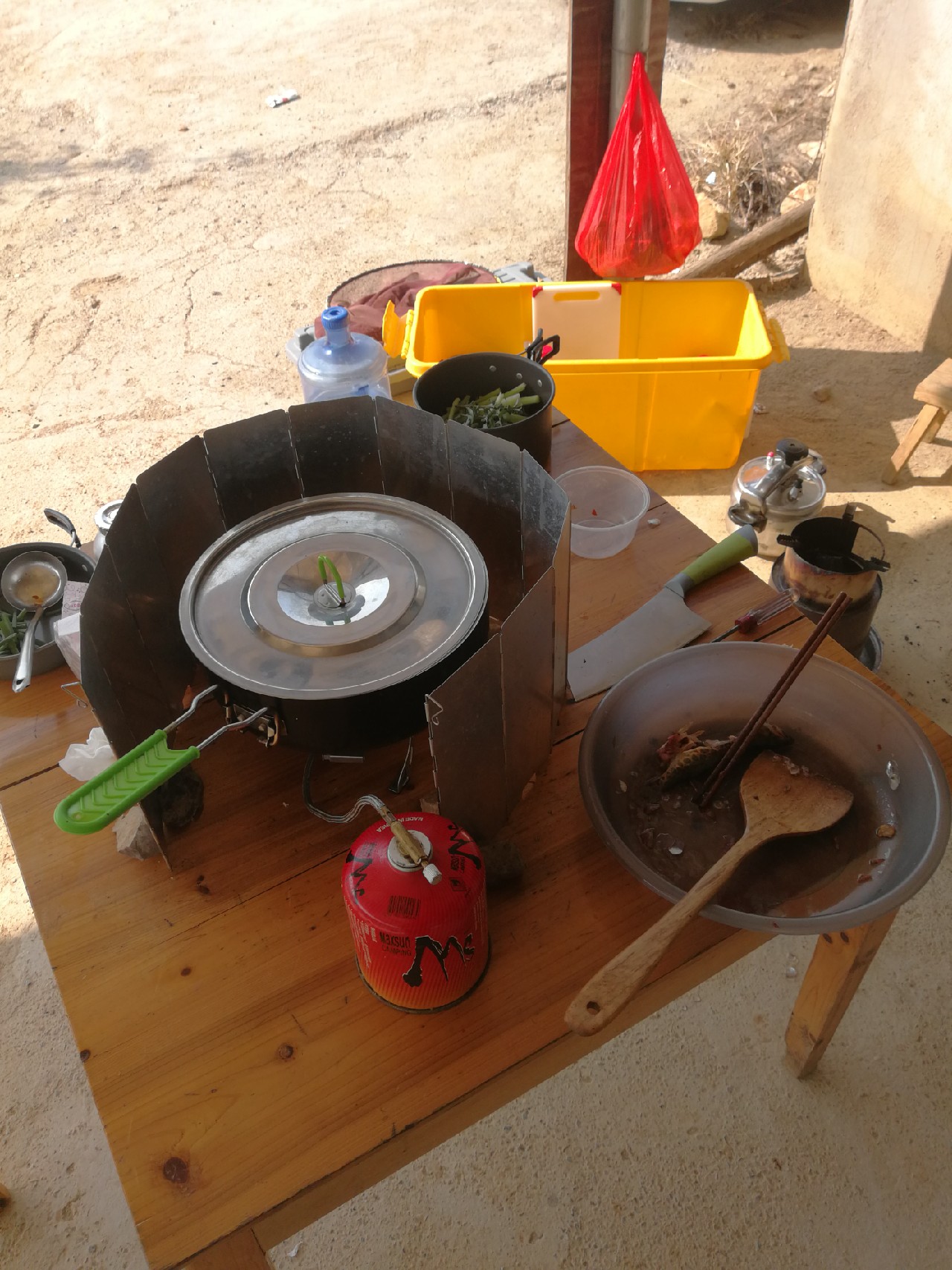 月光洞终于脱了半年的龟，尤其想念钓友的盒饭