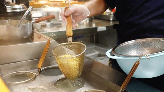 西单必吃的神级小店！仅凭①碗鸡汤拉面，圈粉无数人