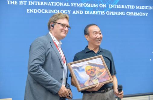 青岛内分泌糖尿病医院咨询电话,青岛内分泌糖尿病医院停车收费