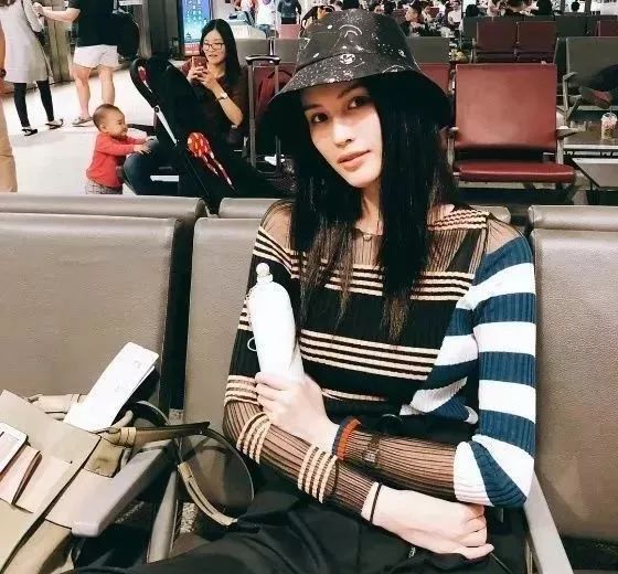 送女朋友的圣诞礼物推荐 (送女友的圣诞礼物好推荐)