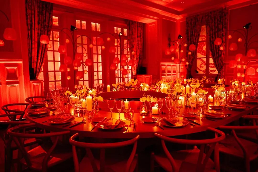 艺术家张洹在上海哪里,张洹当代艺术作品解读