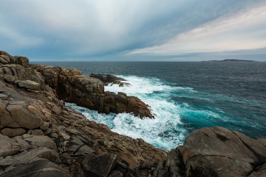 深邃的探索之旅摄影师的最佳助手-PROTREKPRT-B50