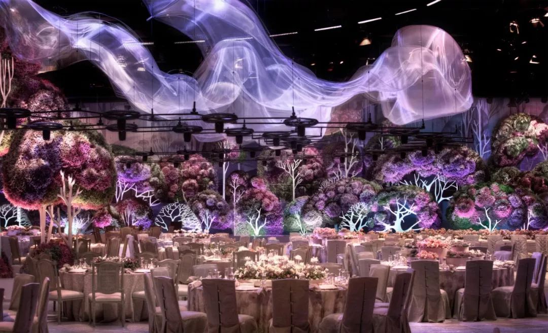 前院办婚礼后院摆酒席,这才是婚礼真正应该有的样子