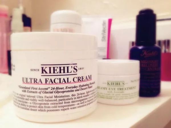 科颜氏淡斑精华城野医生对比,科颜氏城野医生