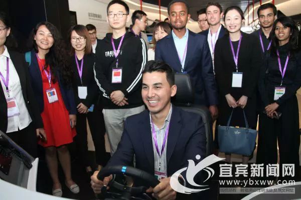 宜宾一座浪漫的城市,宜宾是酒都还是酒城