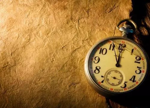 从哲学的角度看“时间”，这下懵了......|社会科学报