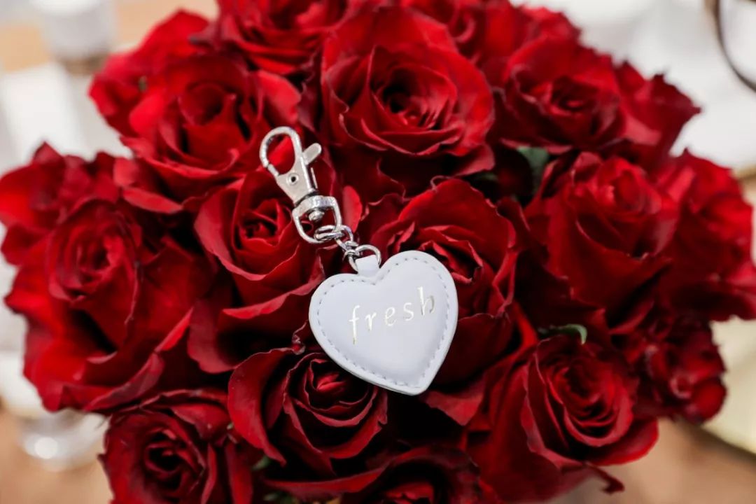 馥蕾诗fresh体验装,fresh馥蕾诗古源致萃臻耀颜精华露