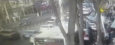 自然灾害造成的路面塌陷,路面塌陷是天灾还是人祸