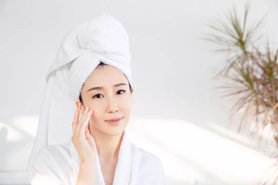 这6款顶级贵妇面膜试一试,悦己初露面膜紫色的