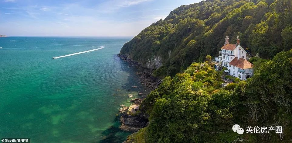 往前再走一步是万丈深渊,往前一步或许是万丈深渊