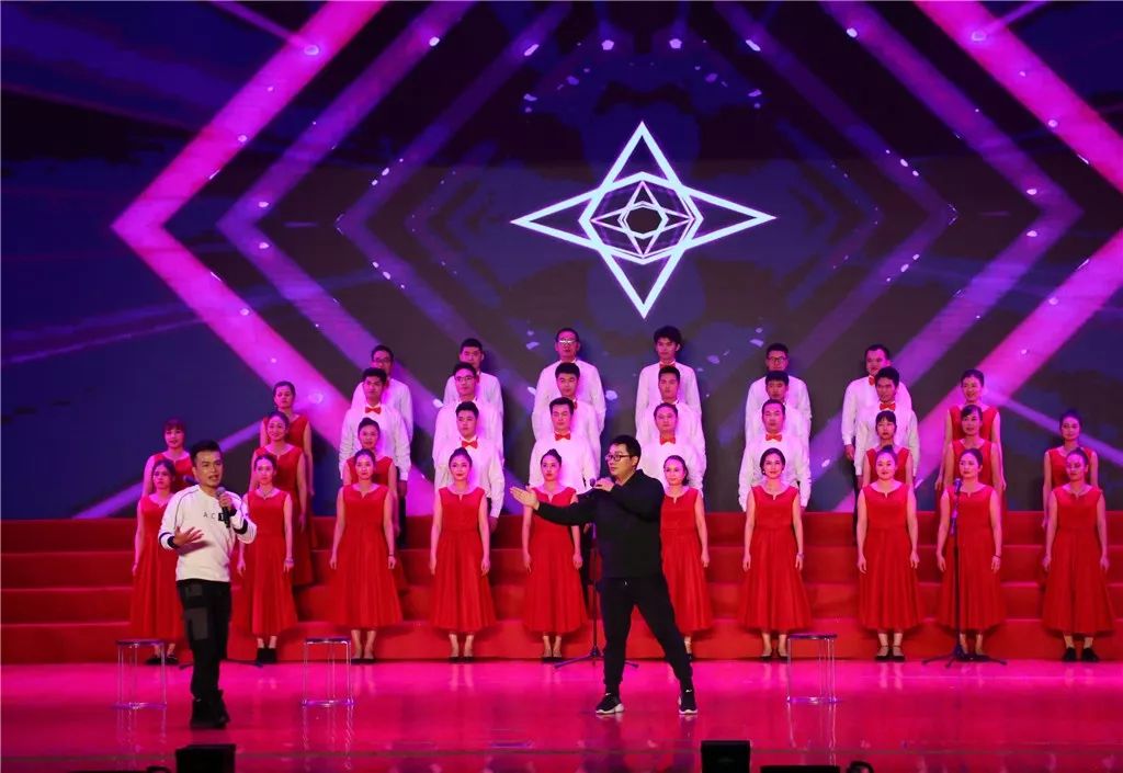 贵港三月三晚会,嗨翻啦