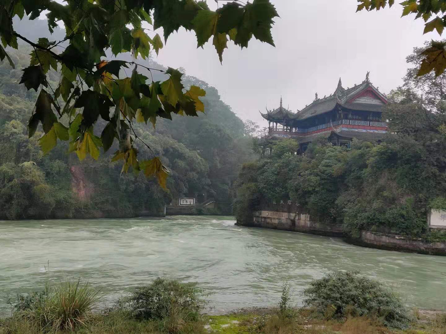 滨州到西安旅游团康辉,旅行社跟团游广州成都双飞6天