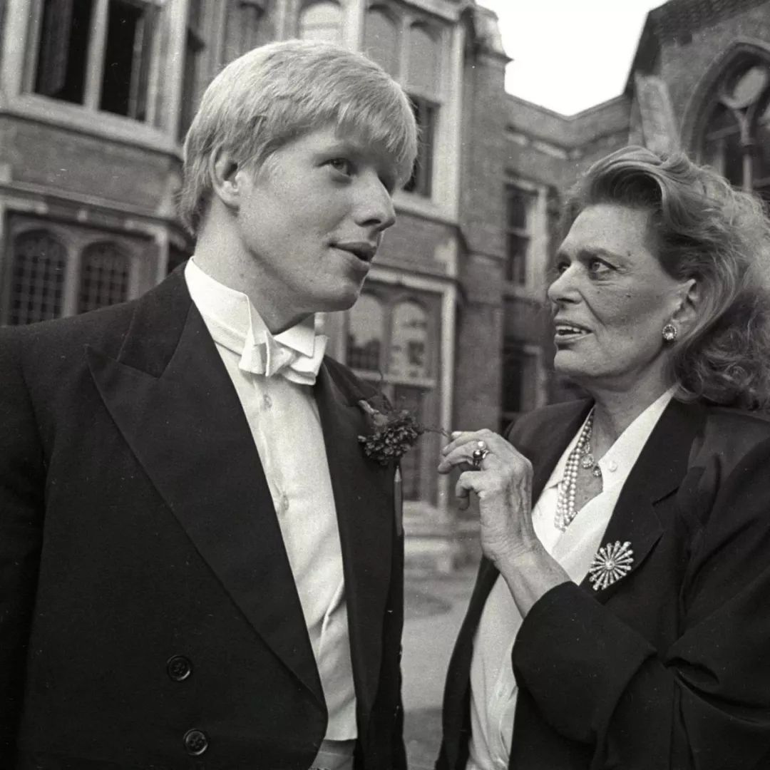 他44岁当市长，55岁当英国首相：躬身入局，方能成事