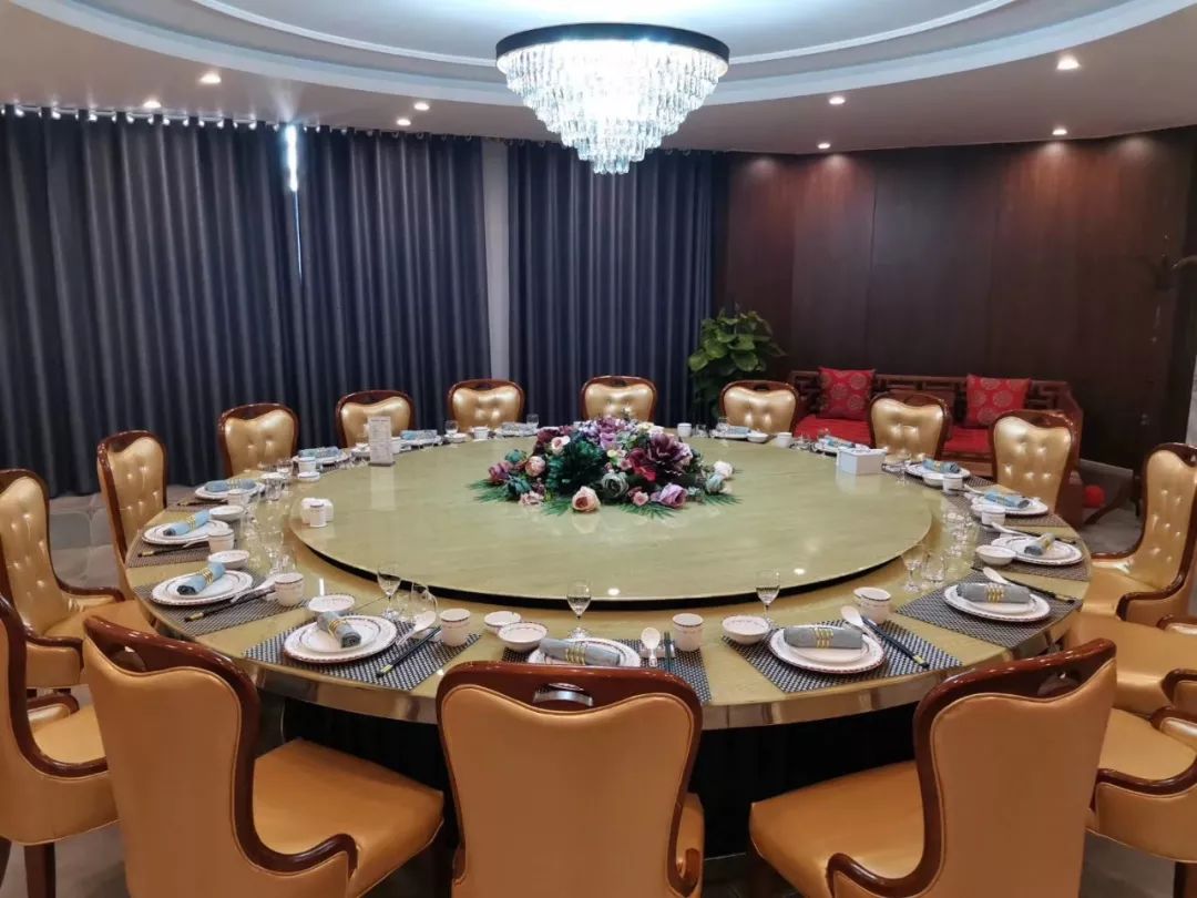 济南年夜饭套餐一览表,济南最火的酒店