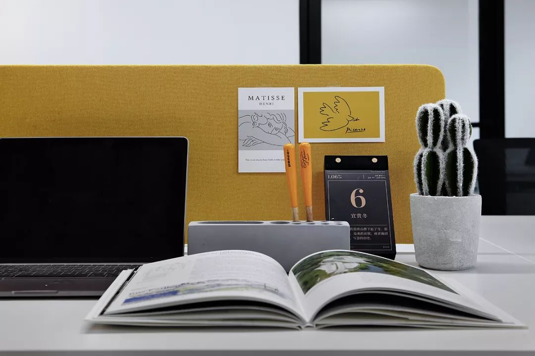 2000平方共享办公设计,联合办公室共享办公空间设计