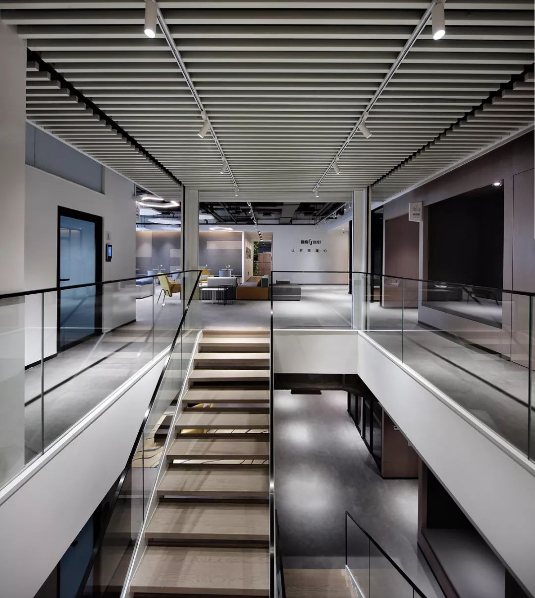 2000平方共享办公设计,联合办公室共享办公空间设计