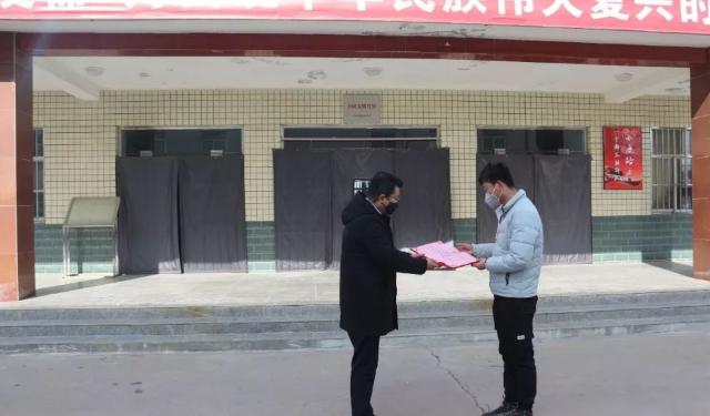 爱心捐赠助力板桥镇疫情防控工作,宾阳县爱心捐赠抗击疫情