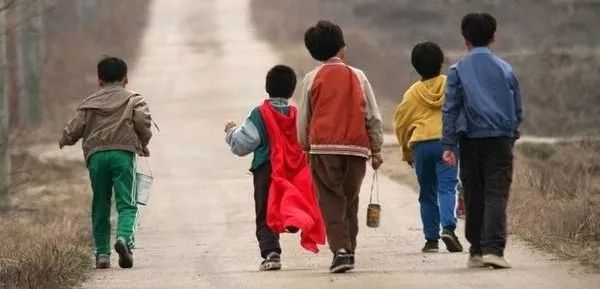 韩国寄生虫经典,韩国电影寄生虫讲解