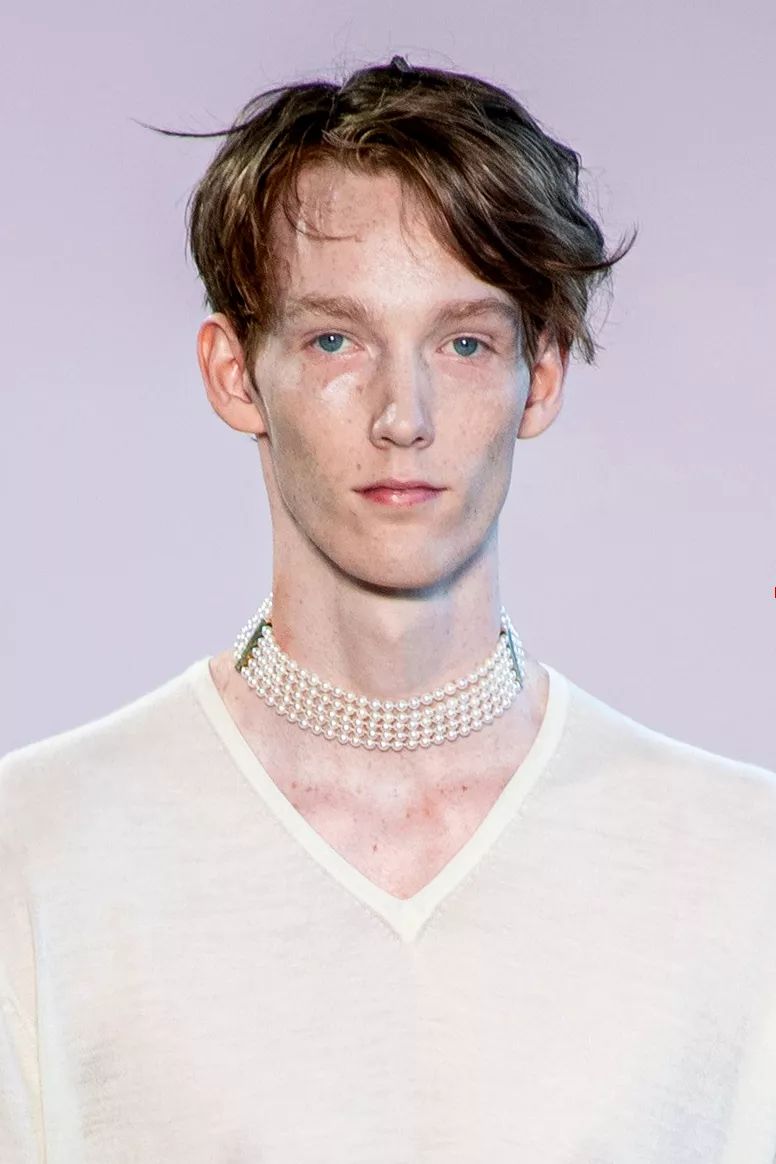 赶紧入手|一起做个戴珍珠项链的*男美**纸