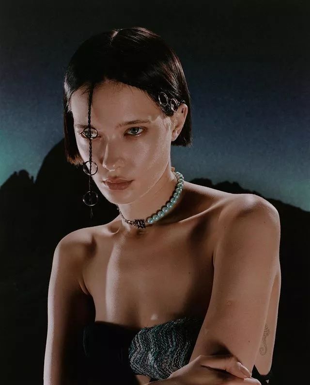 赶紧入手|一起做个戴珍珠项链的*男美**纸