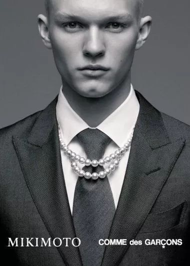 赶紧入手|一起做个戴珍珠项链的*男美**纸