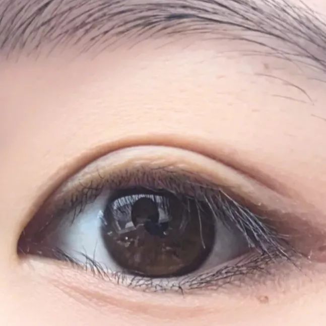 新手大牌不踩雷眼影推荐,新手全套彩妆清单推荐哪款