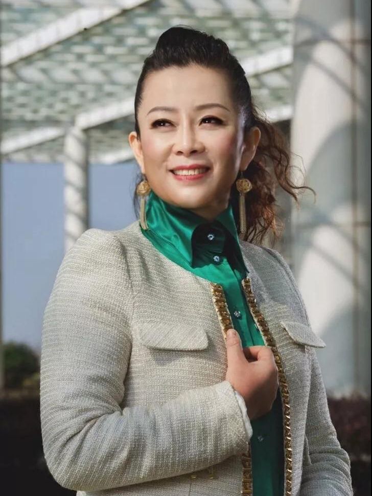 武汉我们与你同在伴奏完整版,武汉我们与你同在完整版