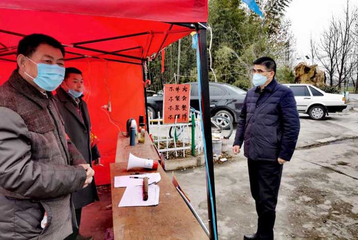 顾云拥：在疫情防控中宣誓不忘初心牢记使命的铮铮誓言