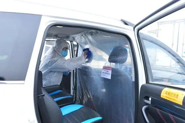 疫情防控期间出租车网约车安全吗,加强出租车疫情防控
